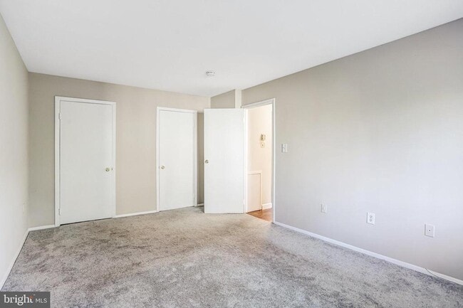 Building Photo - 12215 Braxfield Ct