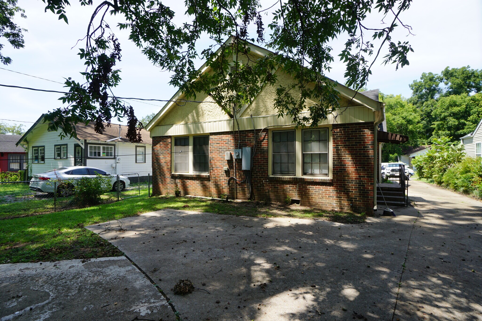 Building Photo - 7223 1st Ave S