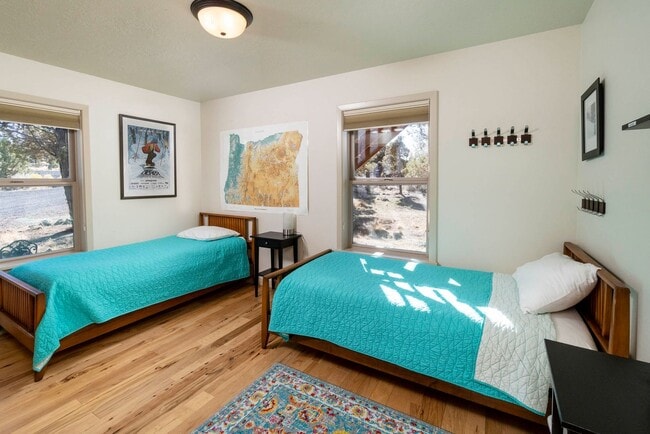 Building Photo - Beautiful Home in the Country with Views, ...