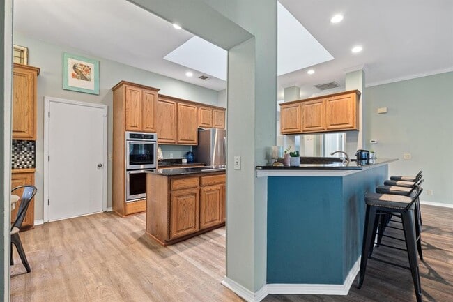 Building Photo - 8007 Weldon Springs Ct