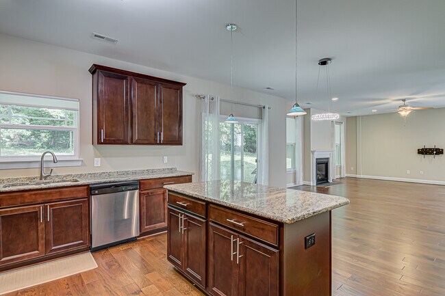 Building Photo - 1809 Castle Gate Ct