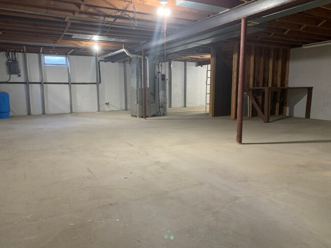 Basement - 7936 Daniel Ct