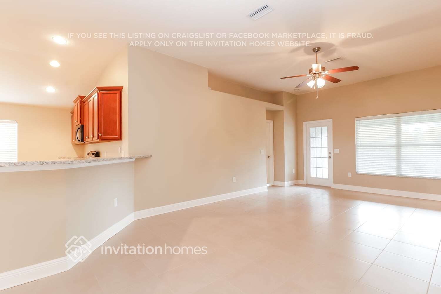 Building Photo - 9615 Jaybird Ln