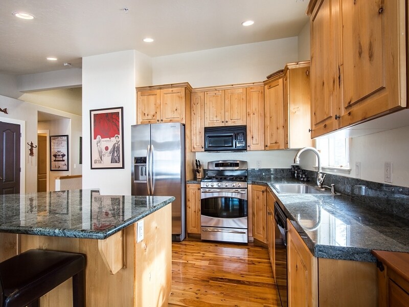 Building Photo - 5133 Cove Canyon Dr