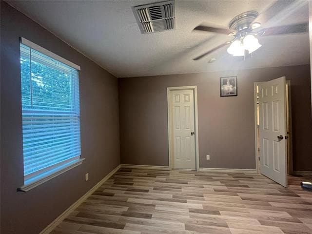 Building Photo - 12046 Center St