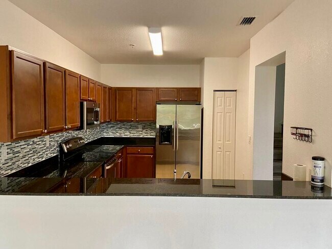 Building Photo - 8899 NW 107th Ct