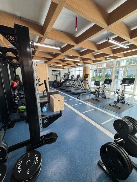 Building Photo - 264 NW 31st St