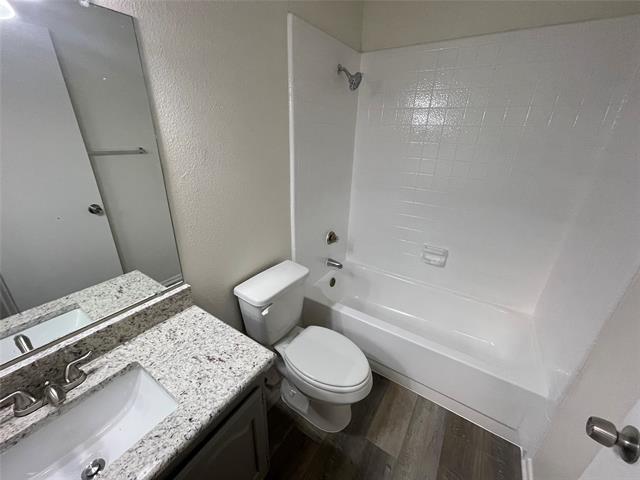 Building Photo - 9415 Rutherglen Dr