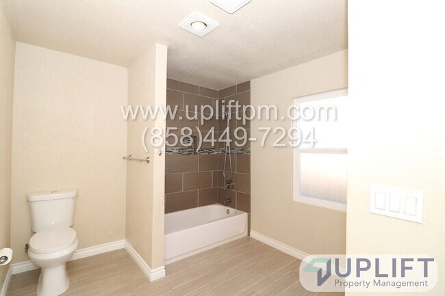 Building Photo - 15817 Fecanin Way