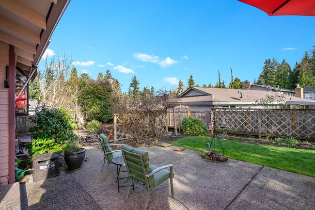 Building Photo - 2404 182nd Ave NE