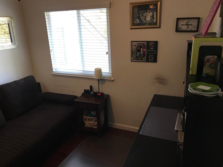 Bedroom #2 - 337 Kinross Dr