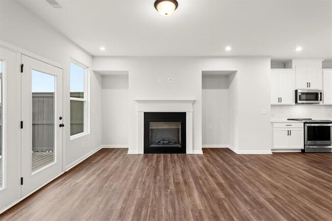 Building Photo - 741 Payton Ln