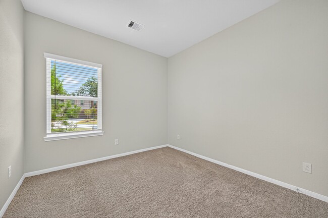 Building Photo - Lakes at Black Oak near The Woodlands Ster...