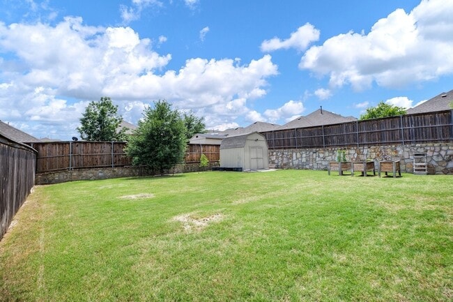 Building Photo - 1714 Emerald Bay Ln