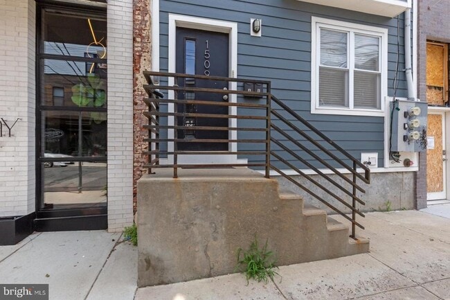 Building Photo - 1509 Frankford Ave