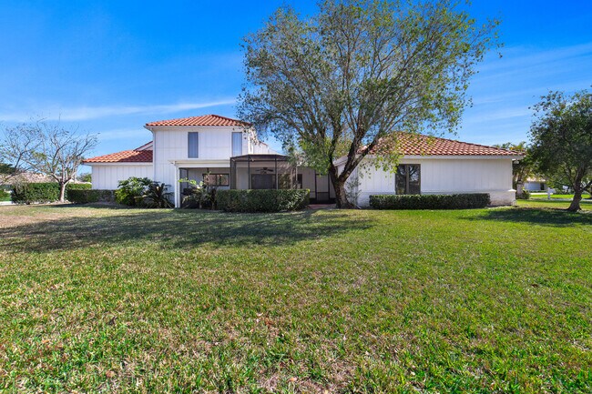 Building Photo - 3000 Conifer Dr