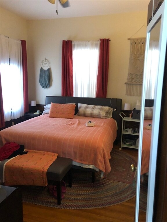 Building Photo - 27 Warren Ave