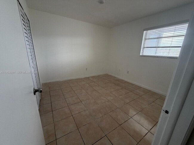 Building Photo - 4617 NW 2nd Terrace