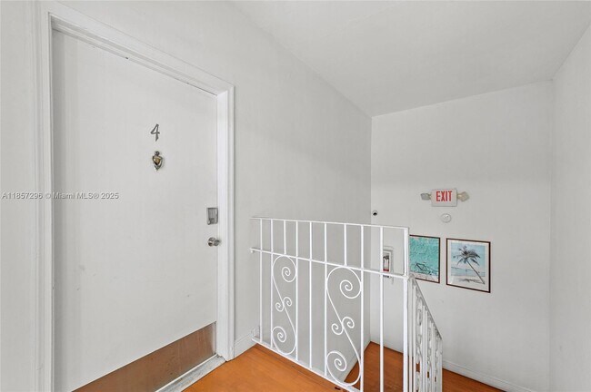 Building Photo - 301 86th St