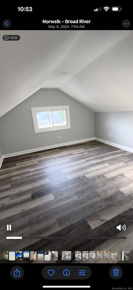 Building Photo - 95 New Canaan Ave