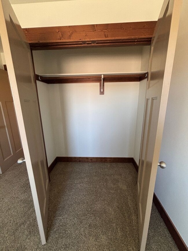 Building Photo - FIRST MONTH'S RENT FREE!!!  NEW LOWER MONT...