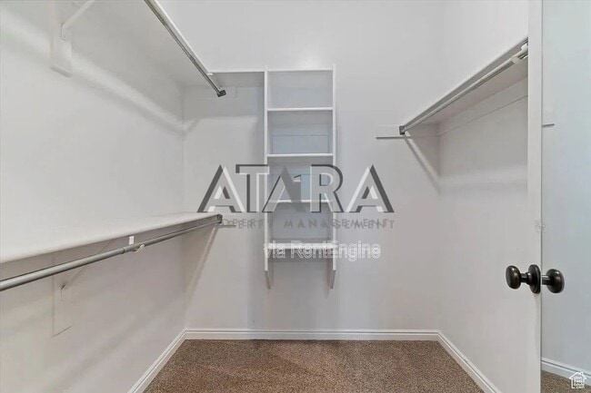 Building Photo - 154 W 1100 N