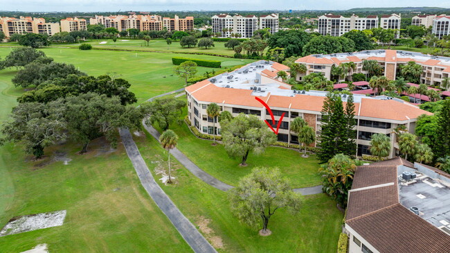 Building Photo - 7460 La Paz Blvd