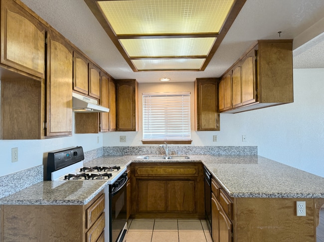 Building Photo - 16383 Quantico Rd