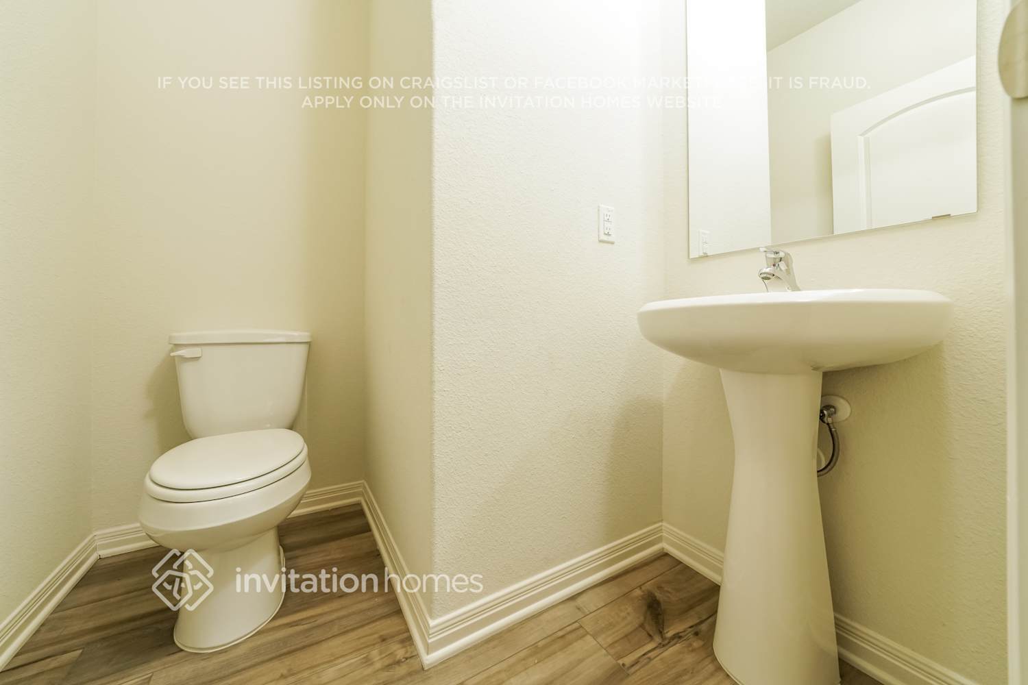 Building Photo - 917 First Street