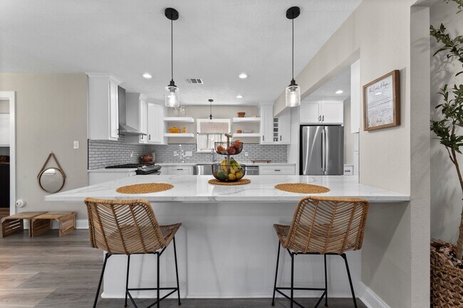 Building Photo - 5207 Alamosa Ln