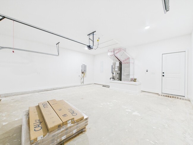 Building Photo - 333 Shoal River Dr