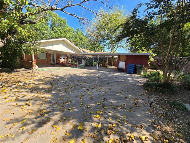 Building Photo - 1609 Arlington Dr