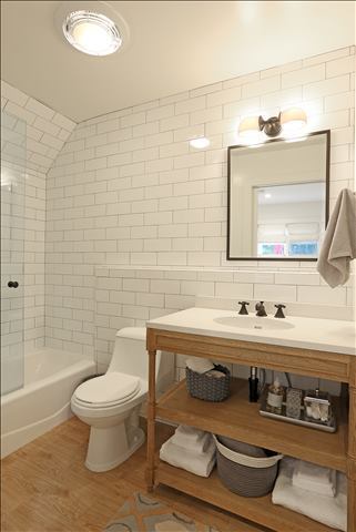 Building Photo - Coming Soon! La Canada Flintridge Contempo...