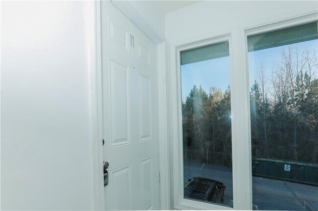 Building Photo - 166 Anderson Ave NW