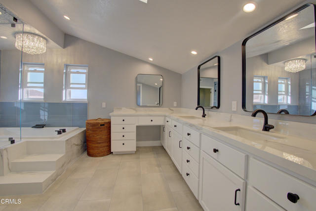 Building Photo - 4117 Sunset Ln