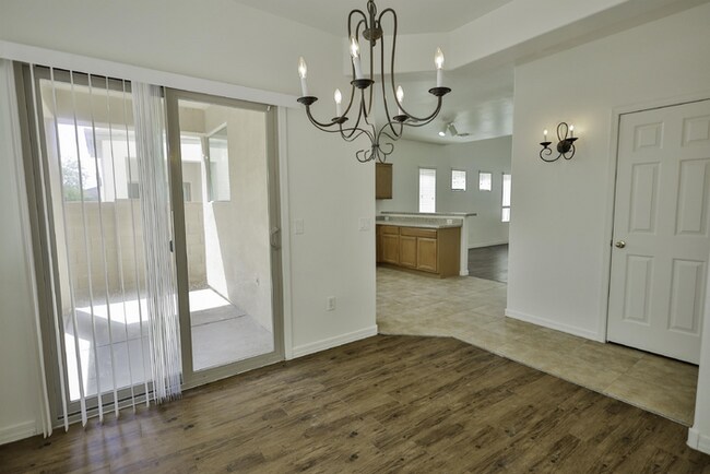 Building Photo - Rancho Sahuarita