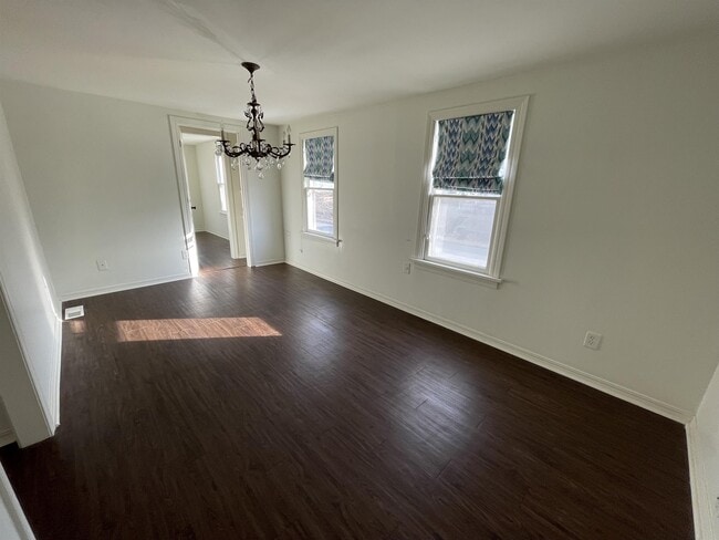 Building Photo - 2313 Dodson Ave