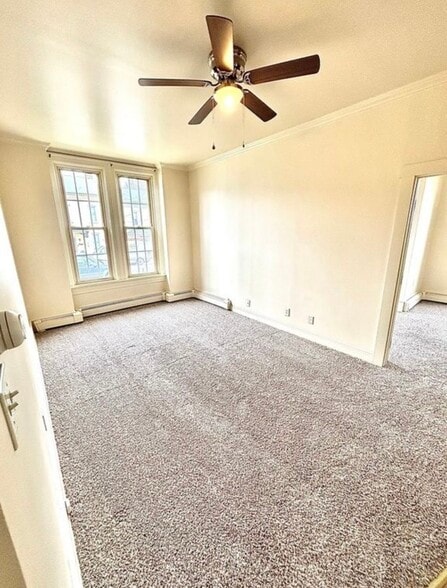 Living Room - 313 Walnut St