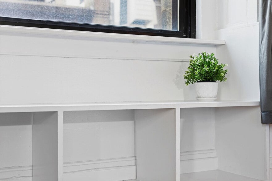 Building Photo - 60-62 Boylston Street-SI ID1240414P