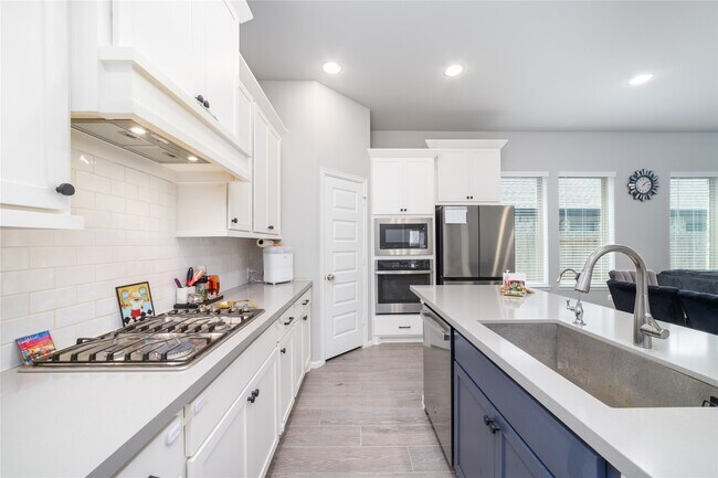 Building Photo - 10443 Cecilia Star Ln