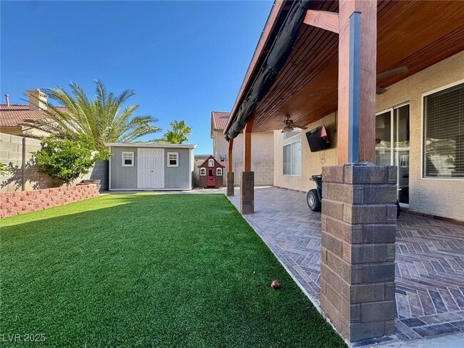 Building Photo - 7962 Traditional Ct