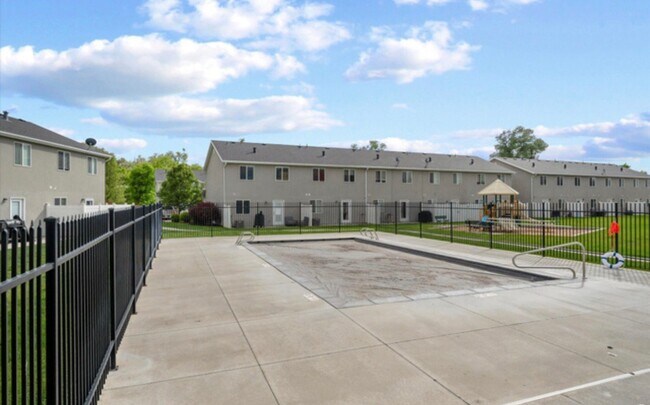 Building Photo - 2269 S Knights Way