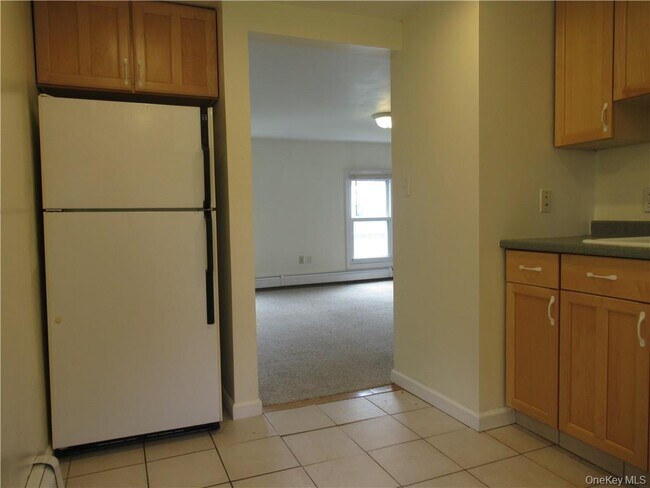 Building Photo - 129 Charles Colman Blvd