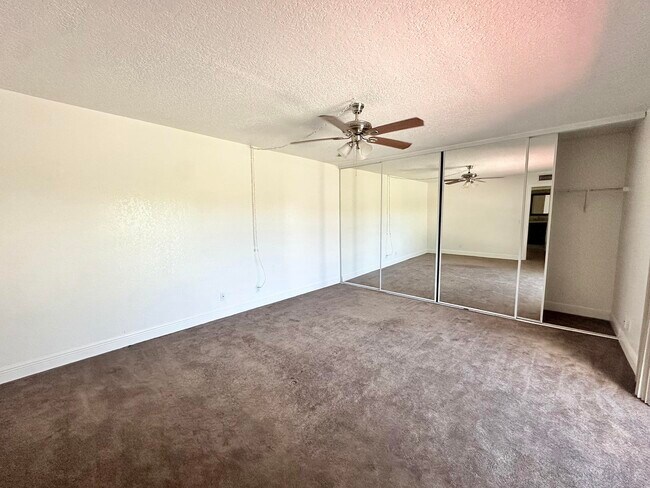 Building Photo - 63 Lake Arbor Dr