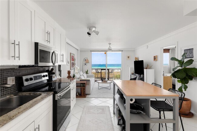 Building Photo - 401 Ocean Dr