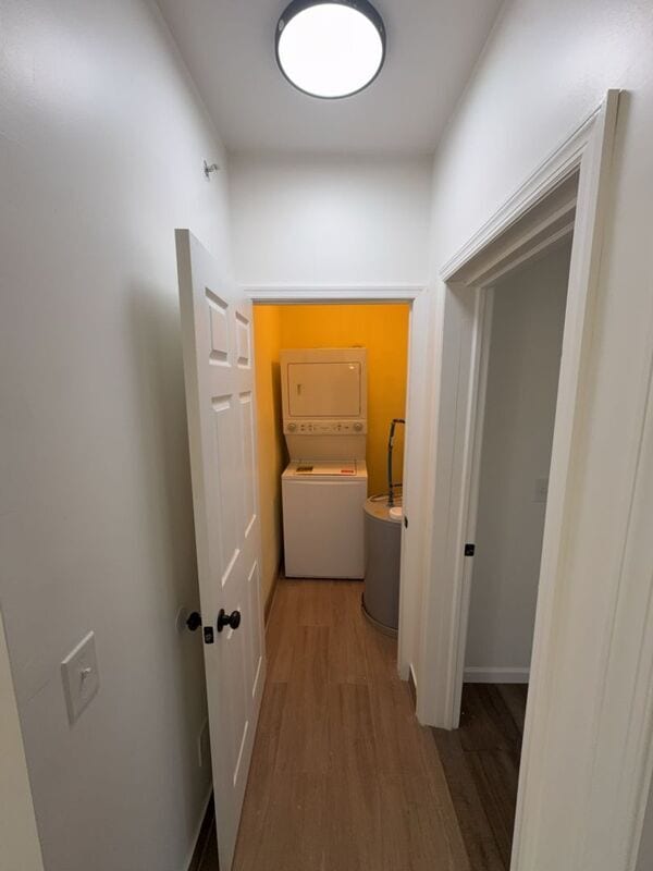 Building Photo - 730 N Main St