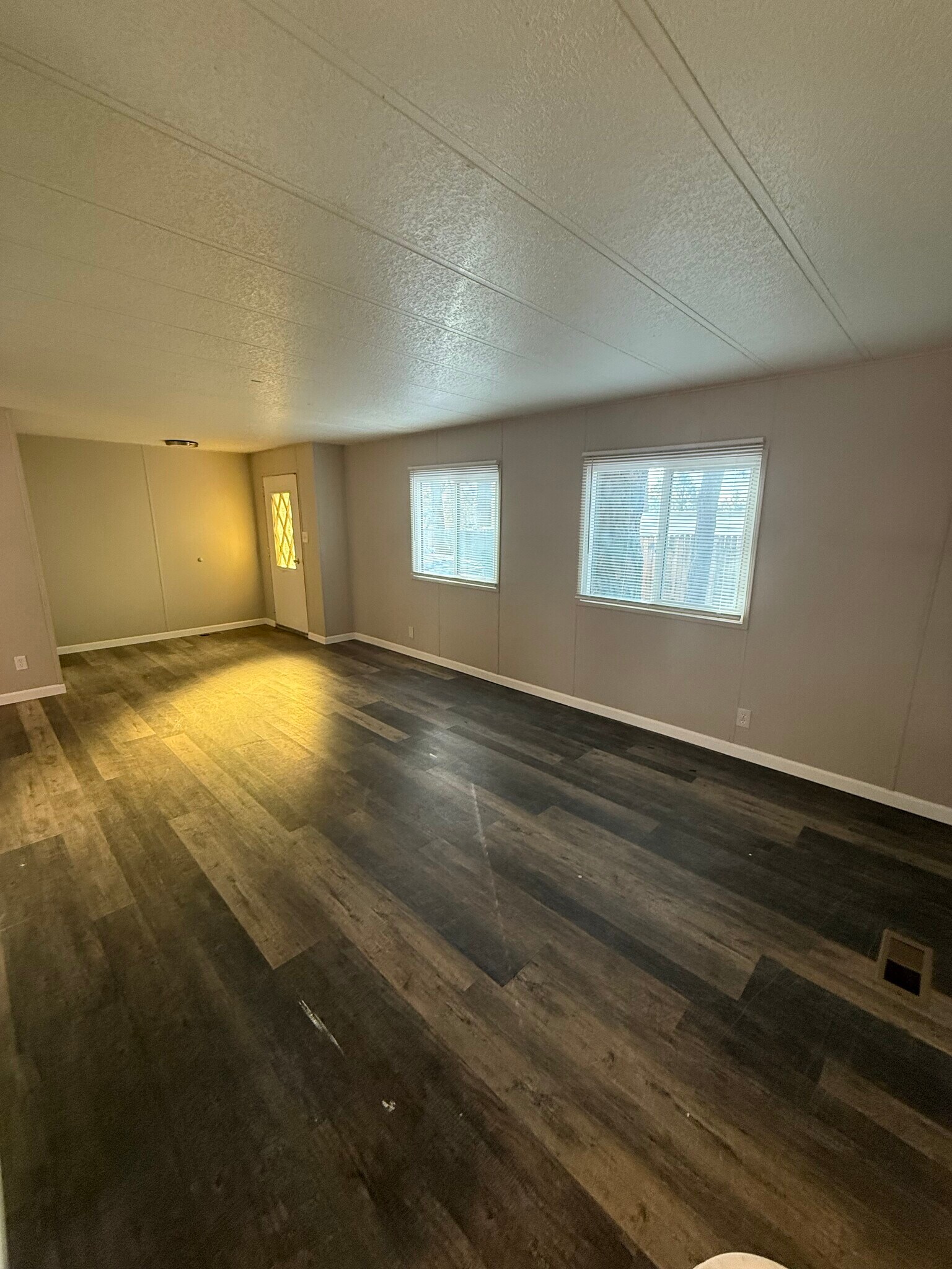 Building Photo - 4303 E Wintergreen Rd