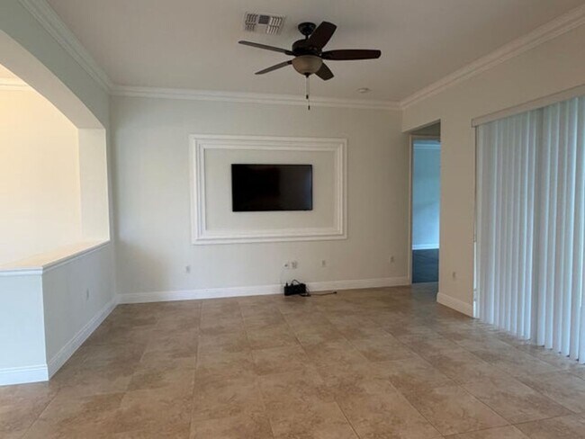 Building Photo - 2824 Bellarosa Circle