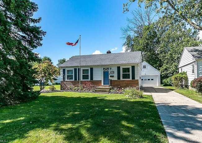 Building Photo - 4292 Buckeye Ave