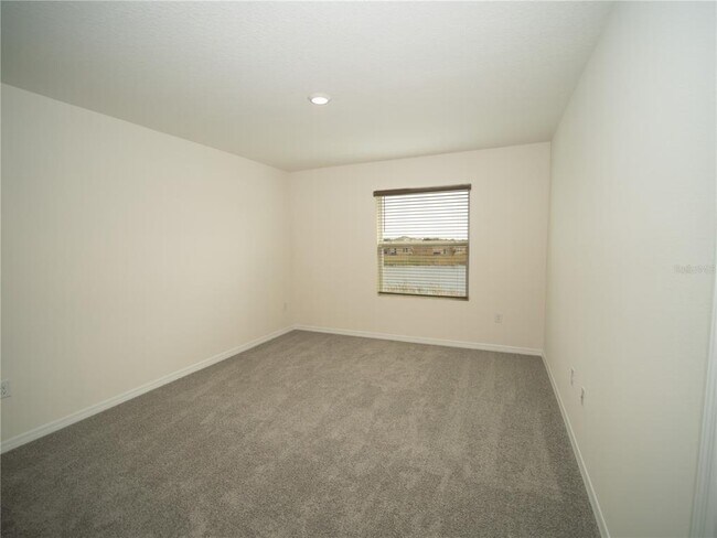 Building Photo - 1498 Isleta Lp